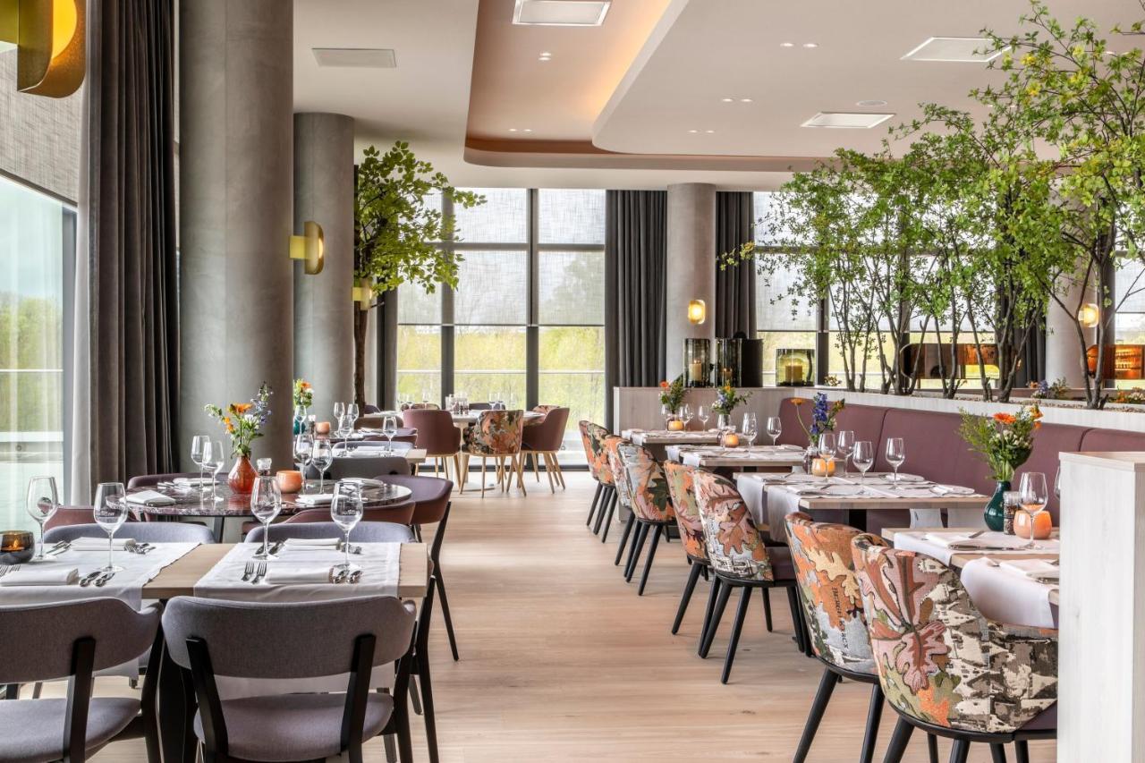 Van Der Valk Hotel Deventer Exterior photo